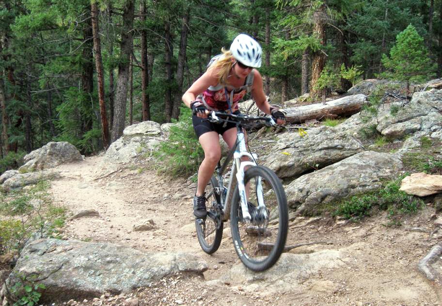 womans mountain bike shorts