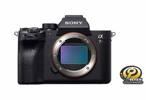 5. Sony Alpha 7R IV Full frame Mirrorless Lens Camera