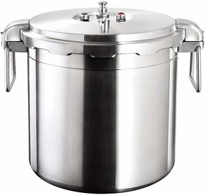 11. Buffalo QCP430 32-Quart Stainless Steel Pressure Cooker