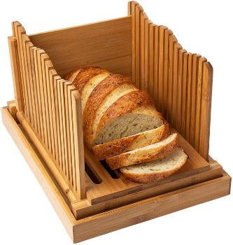 6. Comfify Foldable Bamboo Bread Slicer